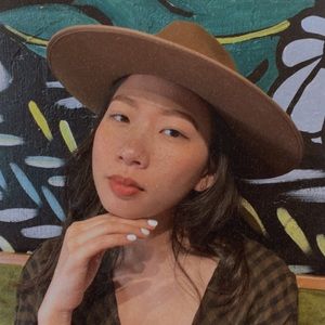 Meet your Posher, Ashley